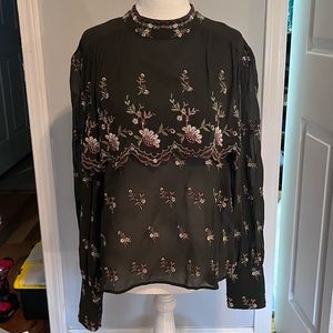 ZARA FLORAL SCALLOPED EMBROIDERED BLOUSE